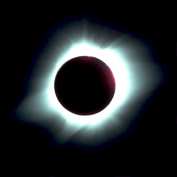 [Total Eclipse image]